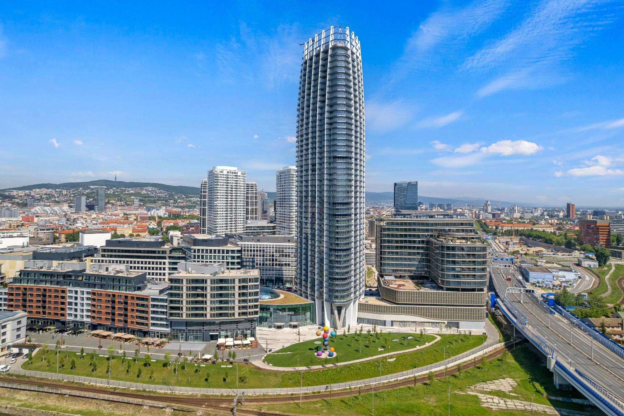 Eurovea Tower Apartments Bratislava Ngoại thất bức ảnh